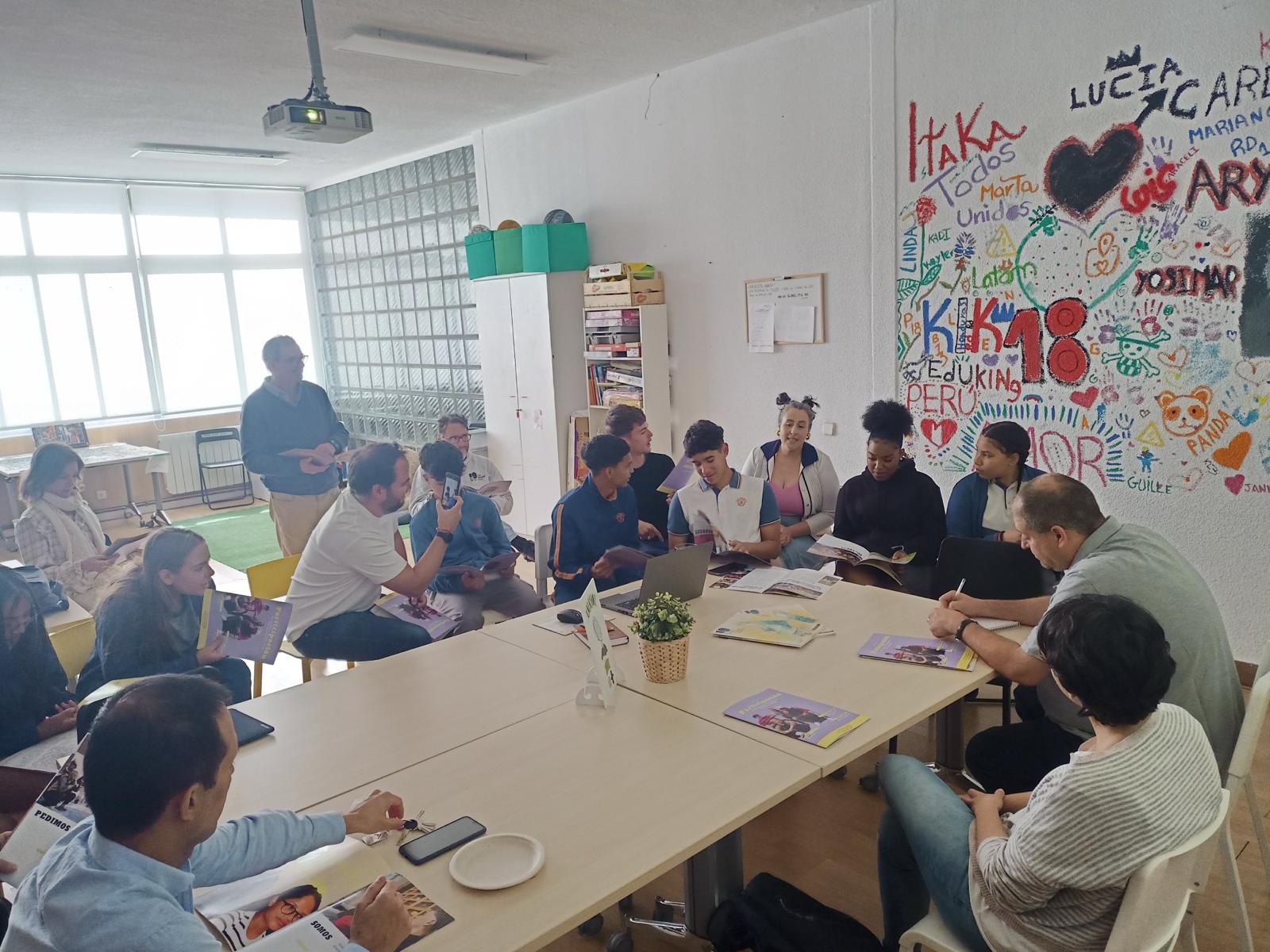 Ecos del taller de participación de jóvenes en la III Mesa Social